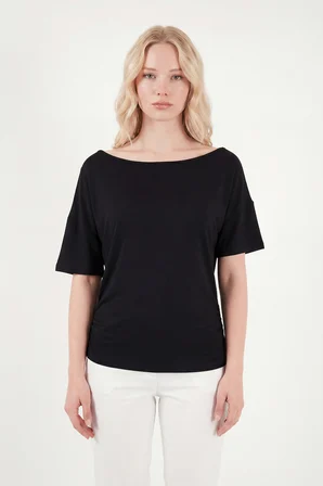 Lela Standart Fit Drape Detaylı Yarasa Kol T Shirt Bayan T SHİRT 5866962 SİYAH