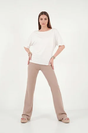 Lela Standart Fit Drape Detaylı Yarasa Kol T Shirt Bayan T SHİRT 5866962 EKRU