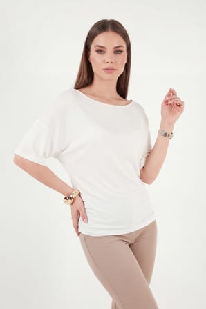 Lela Standart Fit Drape Detaylı Yarasa Kol T Shirt Bayan T SHİRT 5866962 EKRU