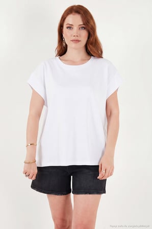Lela Pamuklu Rahat Kalıp Bisiklet Yaka T Shirt Bayan T SHİRT 5866955 BEYAZ