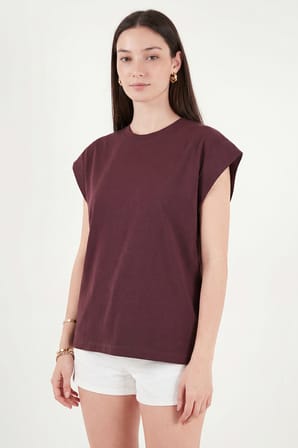 Lela Pamuklu Rahat Kalıp Bisiklet Yaka T Shirt Bayan T SHİRT 5866955 BORDO