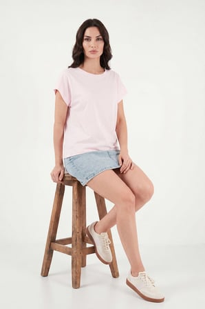 Lela Pamuklu Rahat Kalıp Bisiklet Yaka T Shirt Bayan T SHİRT 5866955 PEMBE