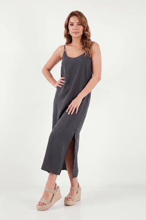 Lela Rahat Kalıp Yırtmaç Detaylı Maxi Elbise Bayan ELBİSE 5862726 FÜME