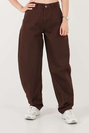 Lela Pamuklu Yüksek Bel Daralan Paça Baggy Kot Pantolon Bayan KOT PANTOLON 66930083 KAHVE