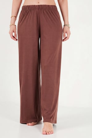 Lela Yumuşak Dokulu Bisiklet Yaka Lastikli Bel Kısa Kollu Pijama Takımı Bayan PİJAMA TAKIMI 65720102 KOYU KAHVE