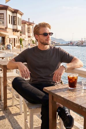 Buratti Pamuklu Relaxed Fit Bisiklet Yaka Basic T Shirt Erkek T SHİRT 5905884 KAHVE