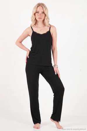 Lela Dantel Detaylı İp Askılı Pijama Takımı Kadın PİJAMA TAKIMI 6578000 SİYAH