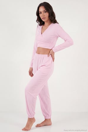 Lela V Yaka Kruvaze Bağlamalı Crop Üst ve Jogger Alt Pijama Takımı Kadın PİJAMA TAKIMI 65780019 PEMBE