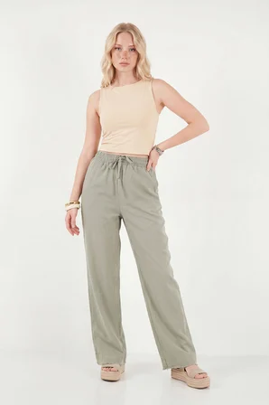 Lela Pamuklu Belden Bağlamalı Yüksek Bel Geniş Paça Cepli Regular Fit Pantolon Bayan PANTOLON 668YP4760 HAKİ