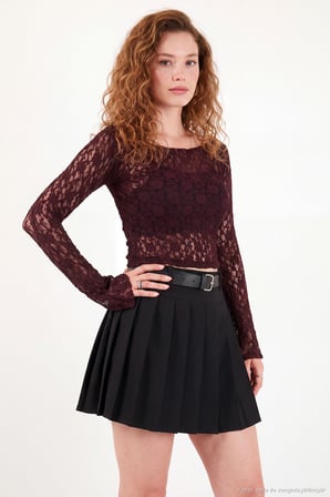 Lela Çiçek Desen Dantelli Kayık Yaka Bluz Kadın BLUZ 5867118 BORDO