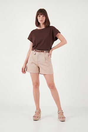 Lela Kemer Detaylı Relaxed Fit Yüksek Bel Pamuklu Şort Bayan ŞORT 668YP5448 VİZON