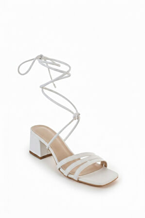 Kadın Pc-52265 Kare Burun Bilekten Bağlamalı Topuklu Sandalet - Beyaz | 40