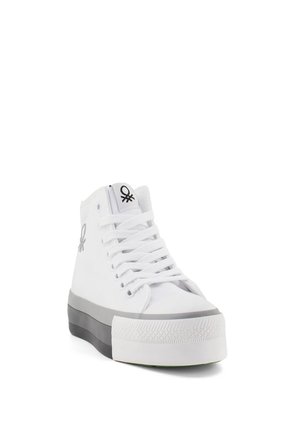 Benetton BN-30944 Kadın Spor Ayakkabı Beyaz - Gri