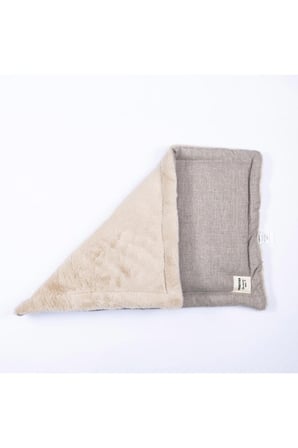 Pawstar Lüx Pet Mat Kedi Köpek Yatağı Yıkanabilir Bej 50-70cm