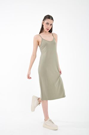 Camael V Yaka Askılı Yandan Yırtmaçlı Midi Boy Örme Elbise