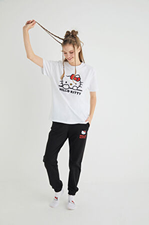 Lisanslı Baskılı Basic Beyaz T-shirt Relaxed