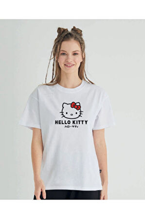 Lisanslı Baskılı Basic Beyaz T-shirt Relaxed Kalıp
