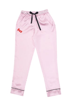 Lisanslı Düğmeli Saten Pantolonlu Pijama Takımı