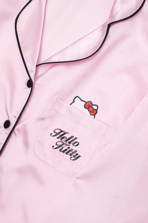 Lisanslı Düğmeli Saten Pantolonlu Pijama Takımı