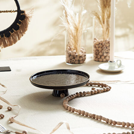 Karaca Calvin Ayaklı Servis Tabağı 23 Cm Siyah 