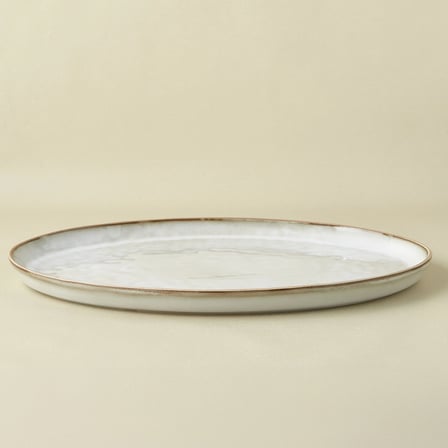 Karaca Rixton Bej Reaktif Kayık Tabak 42,6 cm