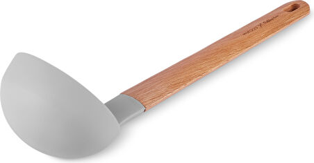 Karaca x Refika'dan Ahşap Saplı Silikon Kepçe 31,6 cm