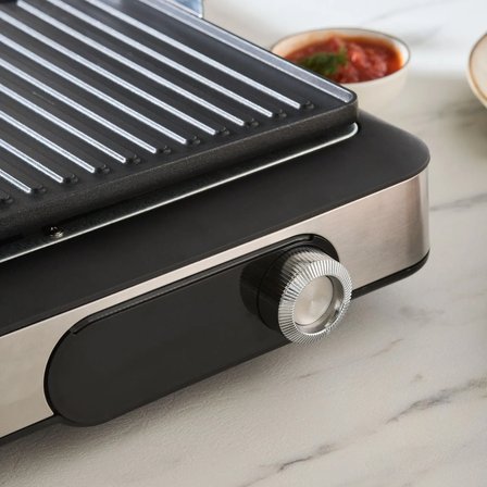 Karaca Gastro Gourmet Döküm Izgara ve Tost Makinesi Inox 6 Dilim Kapasiteli