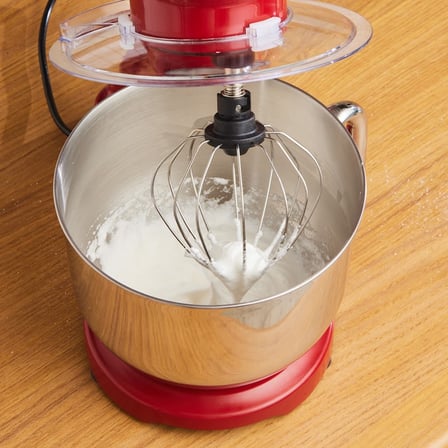 Karaca Powercast Chef Döküm Hamur Yoğurma Makinesi Rudolph Red 1800W 6,2 Lt