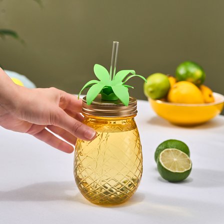 Karaca Ananas Transparent Pipetli Su Şişesi 550 Ml