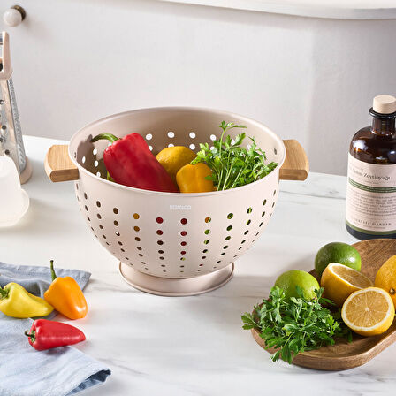 Karaca Ekin Bambu Saplı Süzgeç