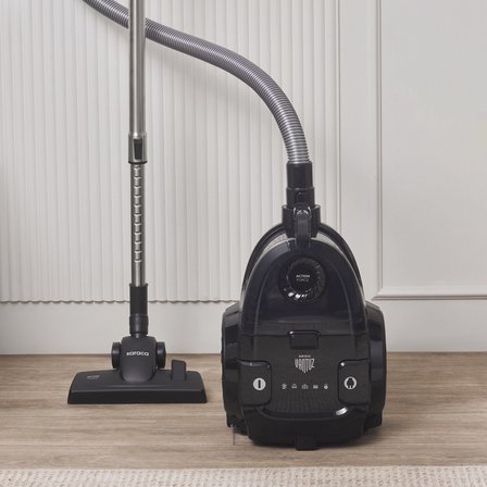 Karaca Vantuz Action Force X10 2 Lt Toz Torbasız Hazneli Elektrikli Süpürge Black 899 W