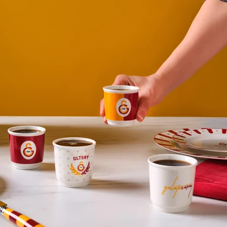 Karaca x Galatasaray Lisanslı 4 Kişilik Espresso Seti 90 ml