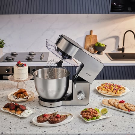 Karaca Multichef Ultra Inox Kıyma Çekme/Sucuk-Sosis/İçli Köfte Aparatlı Hamur Yoğurma Makinesi  2000W 8L