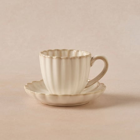 Karaca Daisy Kahve Fincanı ve Tabağı 90 ml