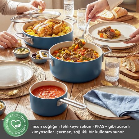 Karaca x Refika Swiss Crystal 9 Parça Tencere ve Tava Seti Navy Blue