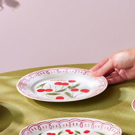 Karaca Cherry Time Pasta Tabağı 20 cm