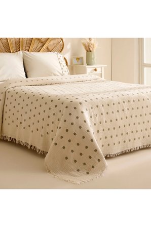 Karaca Home Carezza Brodeli Muslin Çift Kişilik Pike Takımı Yeşil