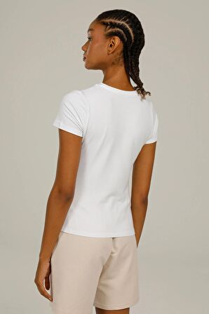 Lumberjack V Yaka Regular Fit Beyaz Kadın T-Shirt 2SCT1323FX