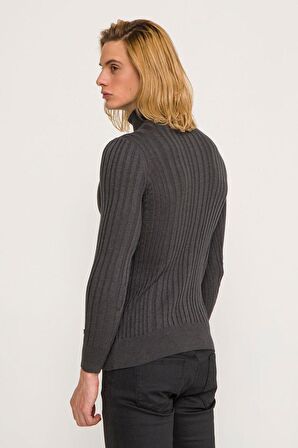 Erkek Slim Fit Fitilli Likralı Düz Renkli Triko Boğazlı Kazak