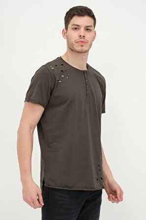 Erkek Düğmeli Yırtık Detaylı Kısa Kollu Basic T-shirt