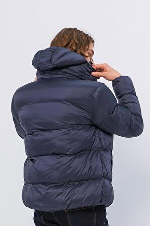 Erkek Kapüşonlu Fermuarlı Cepli Kışlık Şişme Kısa Mont