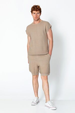 Erkek Fit Extra Rahat Düğmeli Bisiklet Yaka Delikli T-Shirt ve Şort