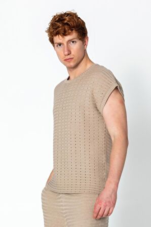 Erkek Fit Extra Rahat Düğmeli Bisiklet Yaka Delikli T-Shirt ve Şort