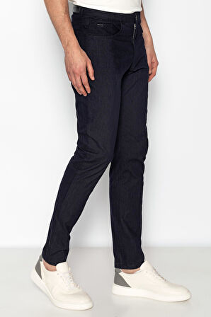 Erkek Regular Fit Rahat Normal Bel Denım Görünümlü Likralı Pantolon