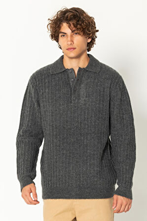 Erkek Şık Polo Yaka Kaşmir Dokulu Düğmeli Triko Kazak