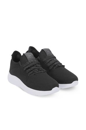 Slazenger ACTON NEW I Kadın  Siyah Koşu & Yürüyüş Spor Ayakkabısı
