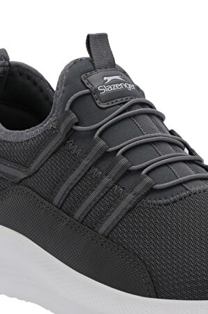 Slazenger PURSUIT I Erkek  Koyu Gri / Beyaz Koşu & Yürüyüş Spor Ayakkabısı
