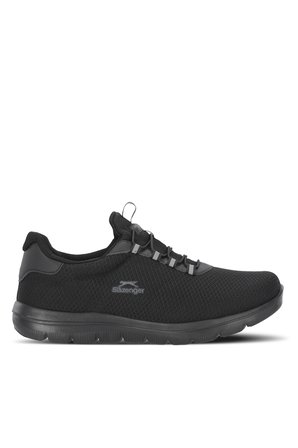 Slazenger FOEIGN JMB Erkek Büyük Beden Siyah / Siyah Koşu & Yürüyüş Spor Ayakkabısı