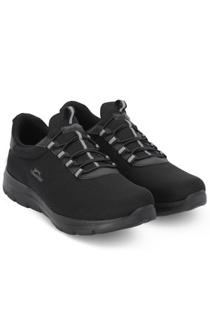 Slazenger FOEIGN JMB Erkek Büyük Beden Siyah / Siyah Koşu & Yürüyüş Spor Ayakkabısı