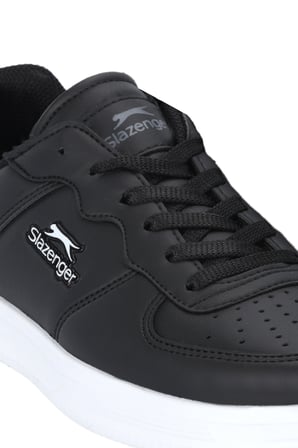 Slazenger ZYCRON I Kadın  Siyah / Beyaz Günlük Spor Ayakkabısı